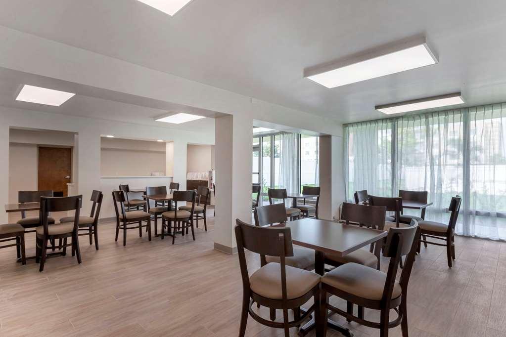 Quality Inn Saint Petersburg North-Tampa Bay Exteriör bild